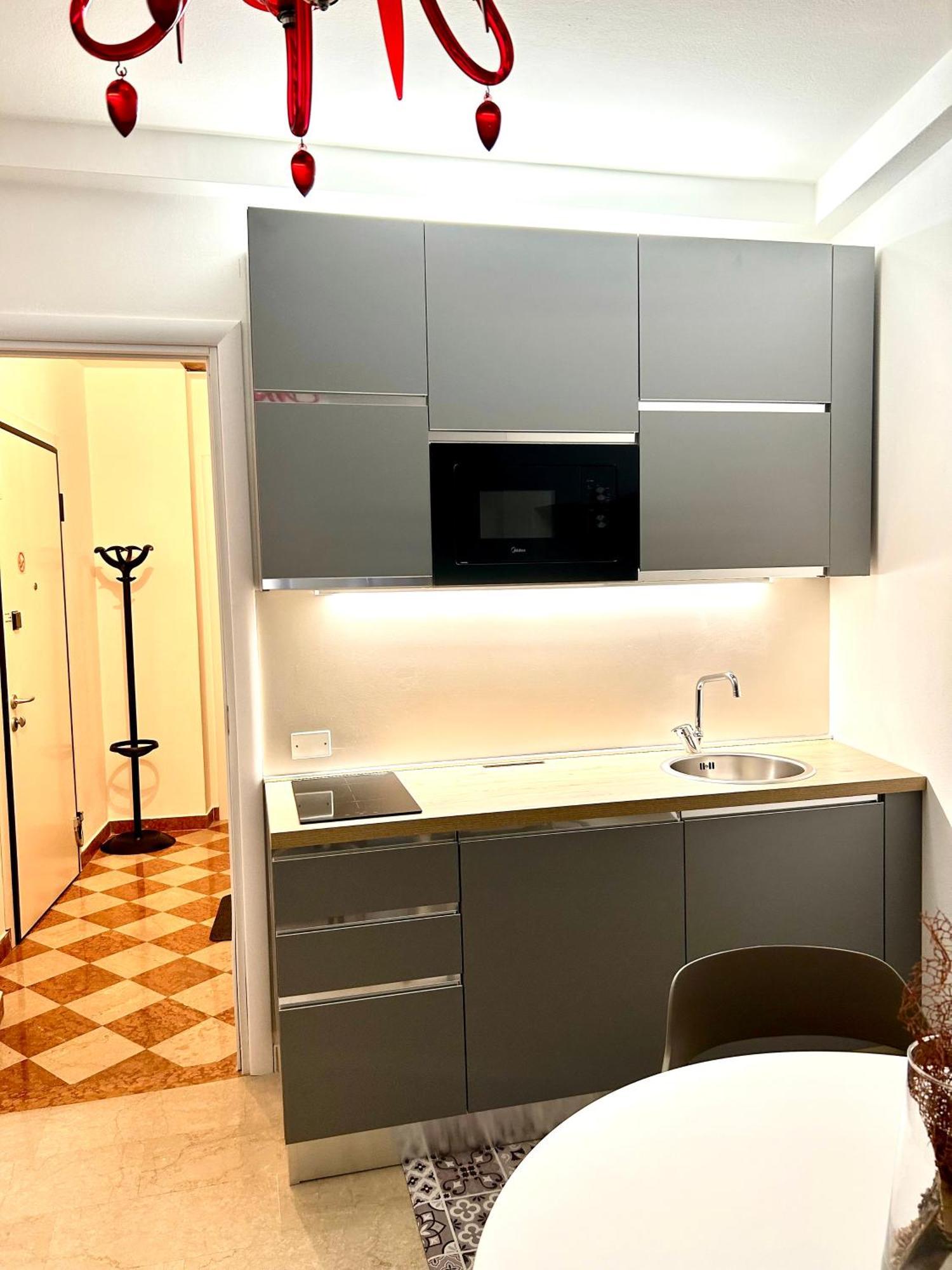 Rosso Verona Suite-Free Parking Eksteriør billede