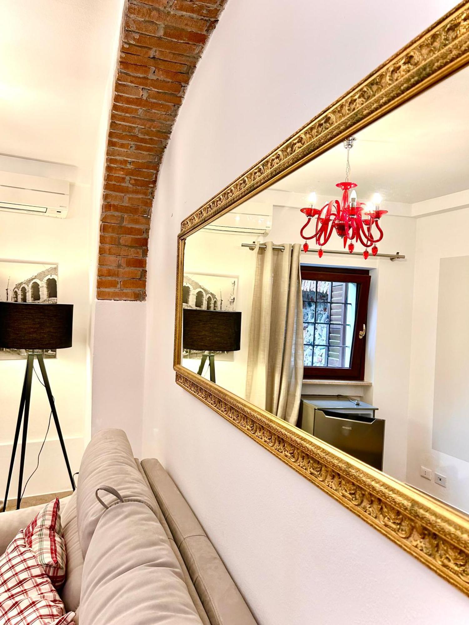 Rosso Verona Suite-Free Parking Eksteriør billede